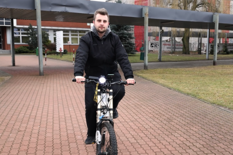 Damian Orzechowski - pasjonat rowerów elektrycznych z Politechniki Białostockiej