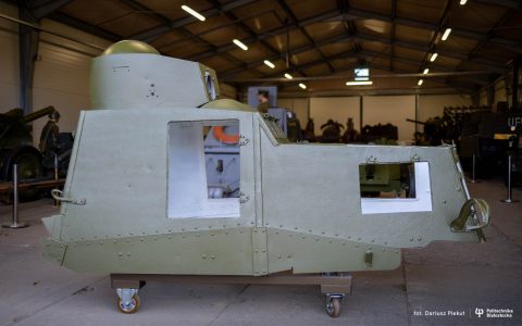 2023.11.07 Przekazanie wozu bojwego FAI-M fot. Dariusz Piekut PB