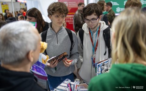 Politechnika Białostocka na Międzynarodowym Salonie Edukacyjnym Perspektywy 2025 w Warszawie