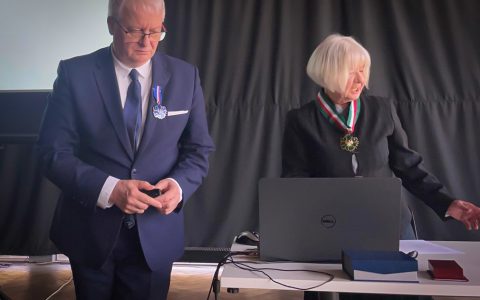 Prof. Jerzy Uścinowicz z Politechniki Białostockiej odznaczony medalem „Zasłużony Kulturze Gloria Artis”