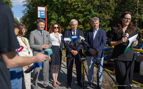 -Otwarcie-lini-autobusowej-numer-33-fot-Dariusz-Piekut-PB